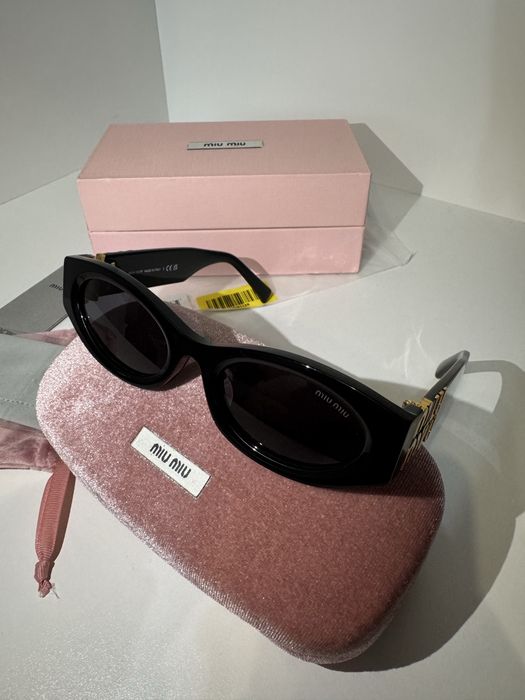 Ochelari de soare Miu Miu