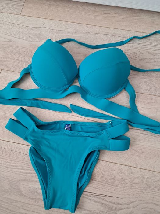 Продам купальник