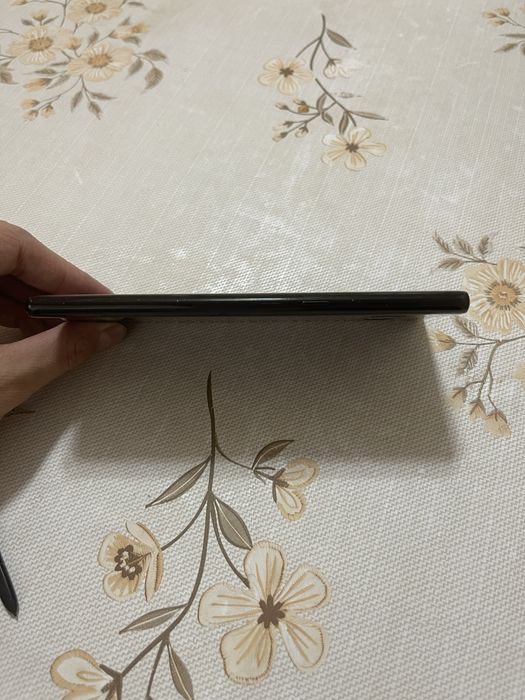 Samsung note 8  6/64gb