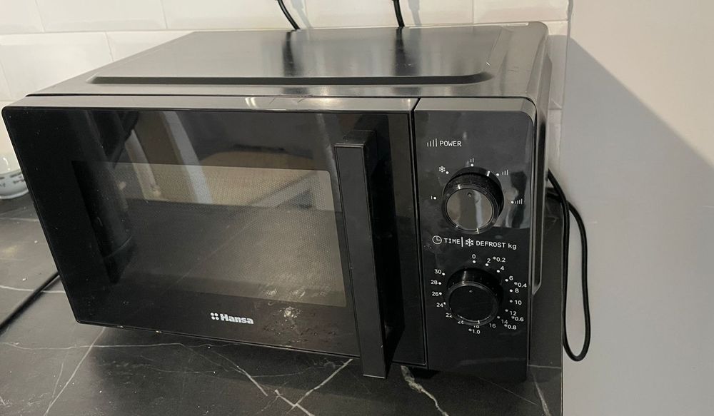 Микроволновая печь бытовая