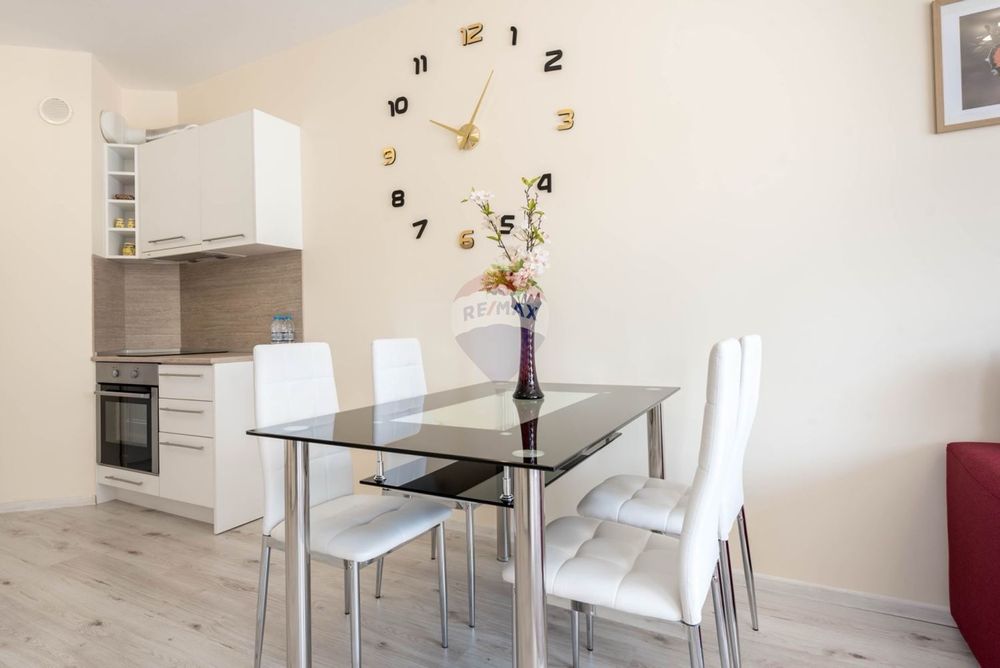 Дава се под наем Двустаен апартамент в Варна, Аспарухово - 68 кв.м за 600 € - Снимка #5