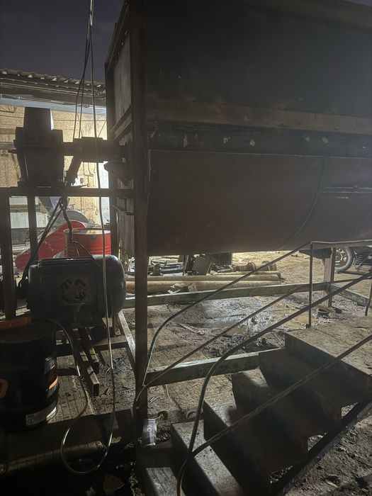 Мешалка  3 тоннали  сотилади