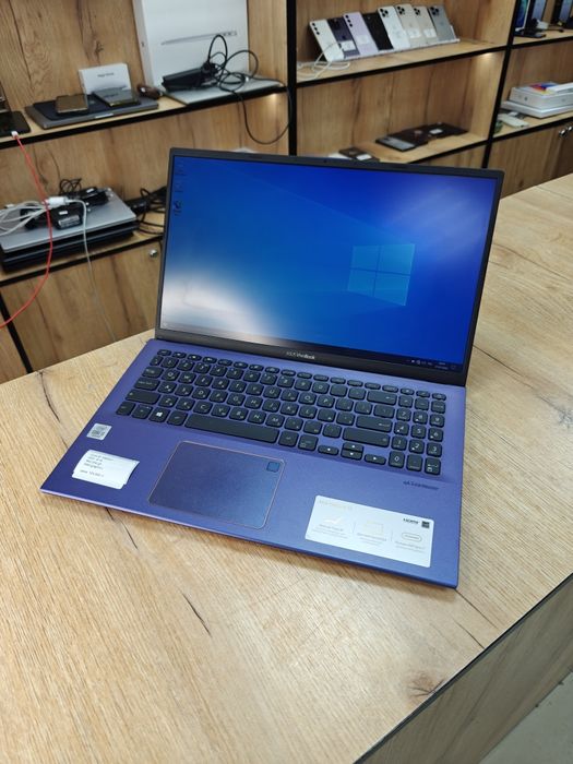 Ноутбук Asus VivoBook | Intel i3 | SSD 256гб | ОЗУ 8гб