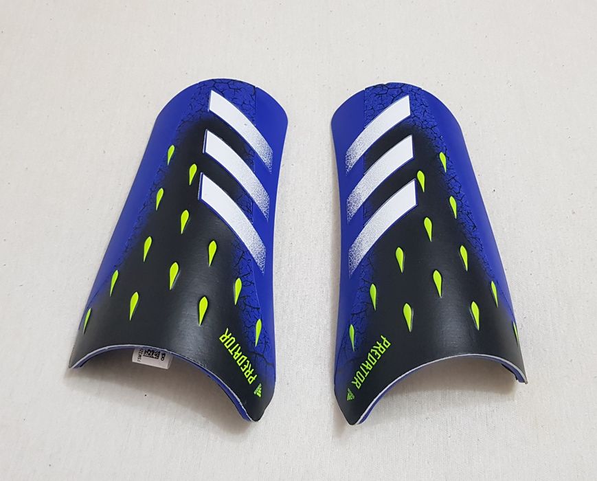 Apărători fotbal ADIDAS Predator Noi, protecții tibie mărimea M unisex