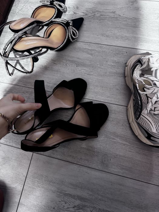 Туфли  женские нарядные