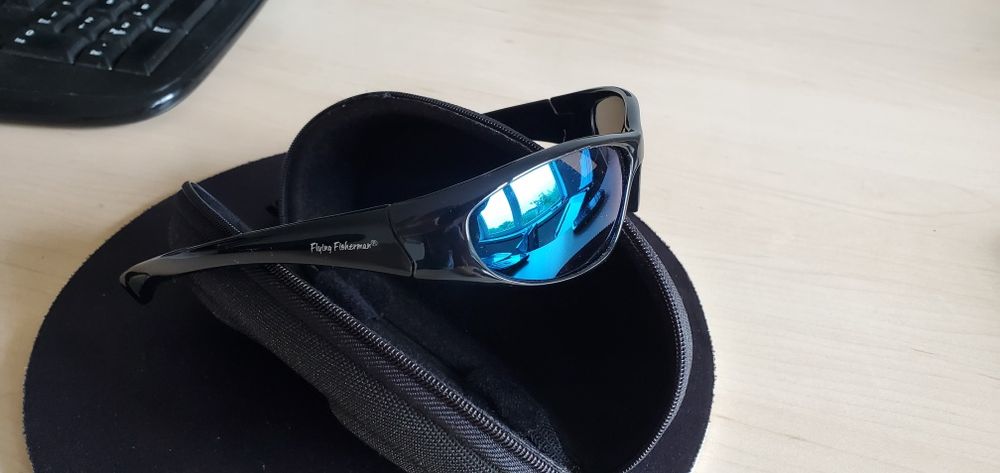 Ochelari de soare pentru copii