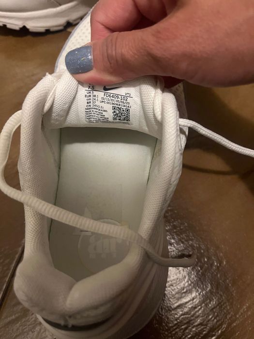 Дамски маратонки Nike