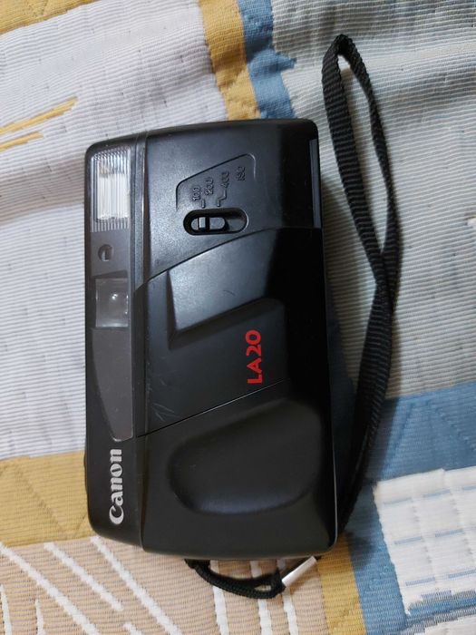 2 бр. ретро 35mm филмови фотоапарати – Canon LA20+Skina SK-222-Vintage