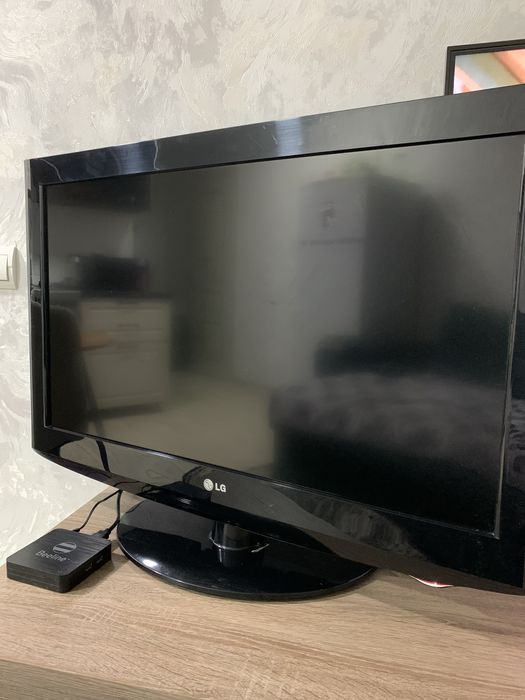 Продам телевизор в отличном состоянии