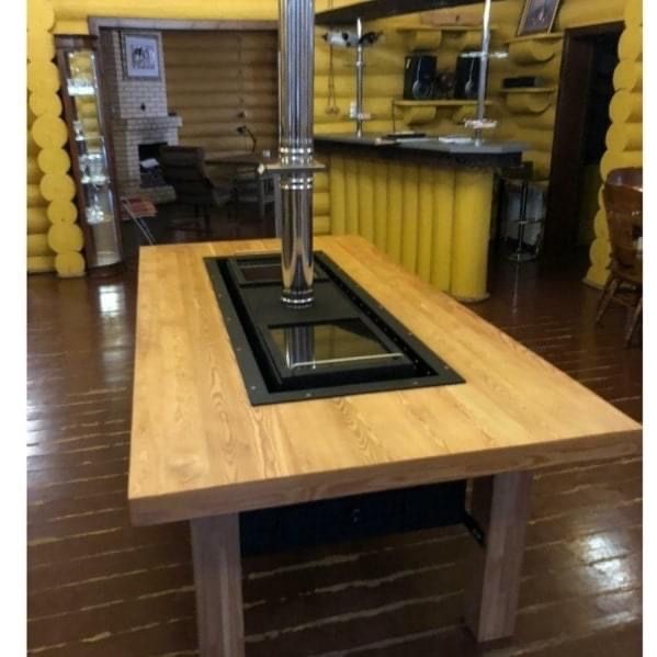 Masă interior / exterior cu grătar “Gentlemen’s Grill”