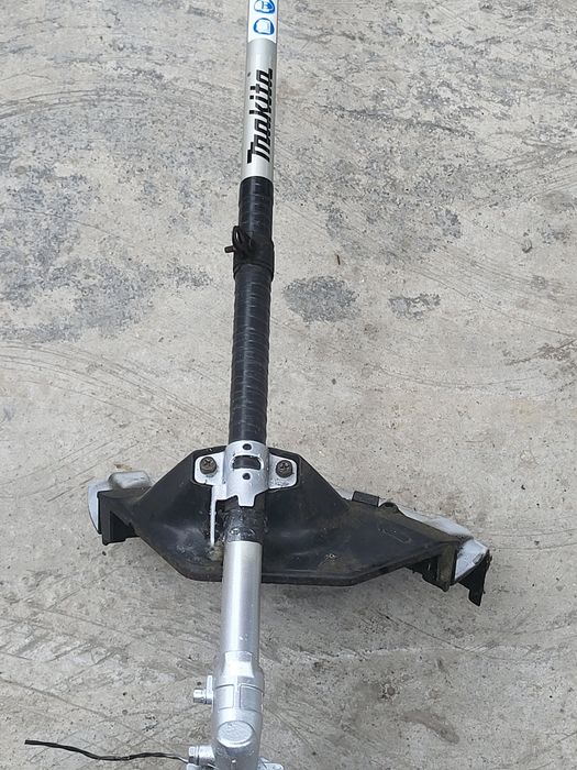 Motocositoare Makita EM2600U