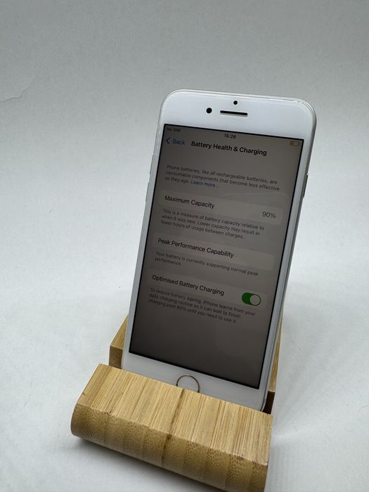 Apple iPhone 8 64Gb Alb Neverlocked