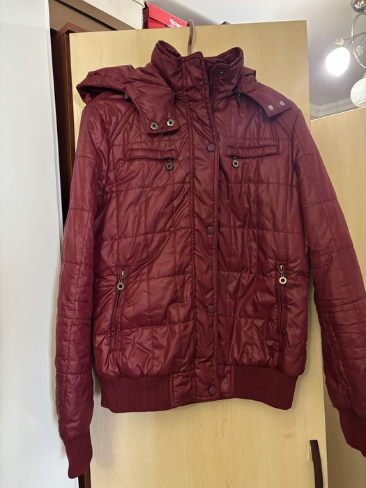 Продам куртки,плащи,размер 44-46