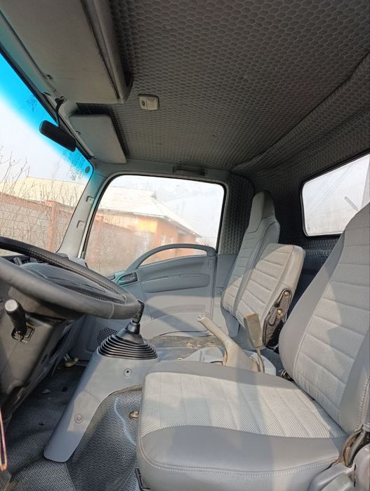 Исузи самосвал новый