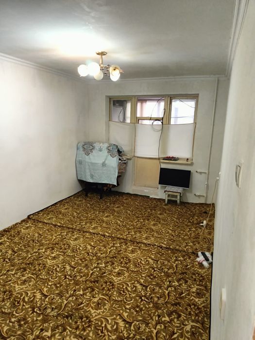 Уй сотилади, 8 микрорайон, 12 дом