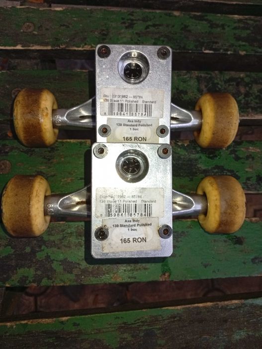 Ansamblu Axe cu Roti Skateboard Independent Truck Co. 130 Standard