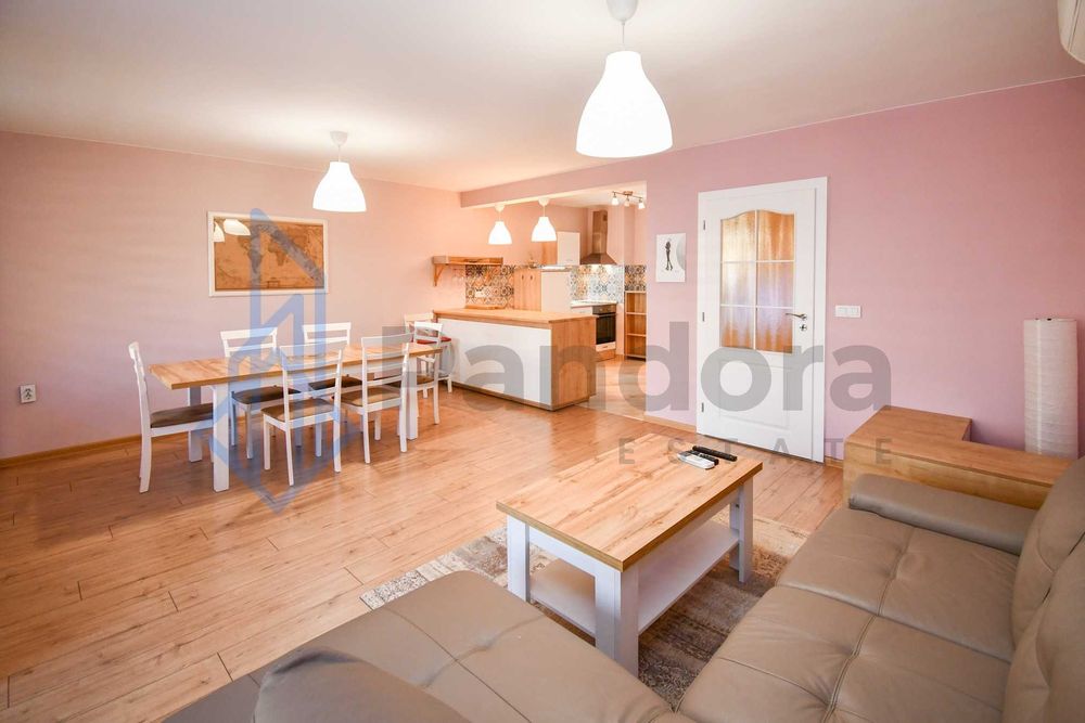 Тристаен ап. в жк.Борово