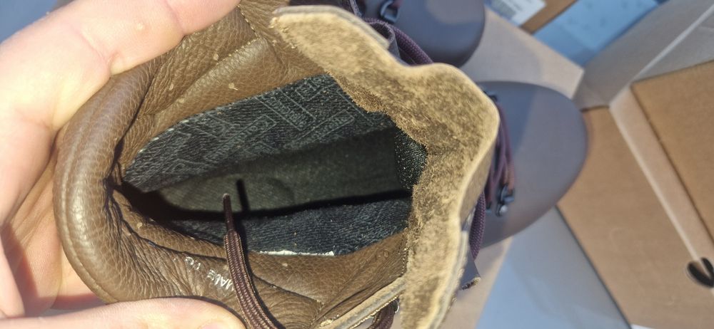 Bocanci maro iarna 39-44