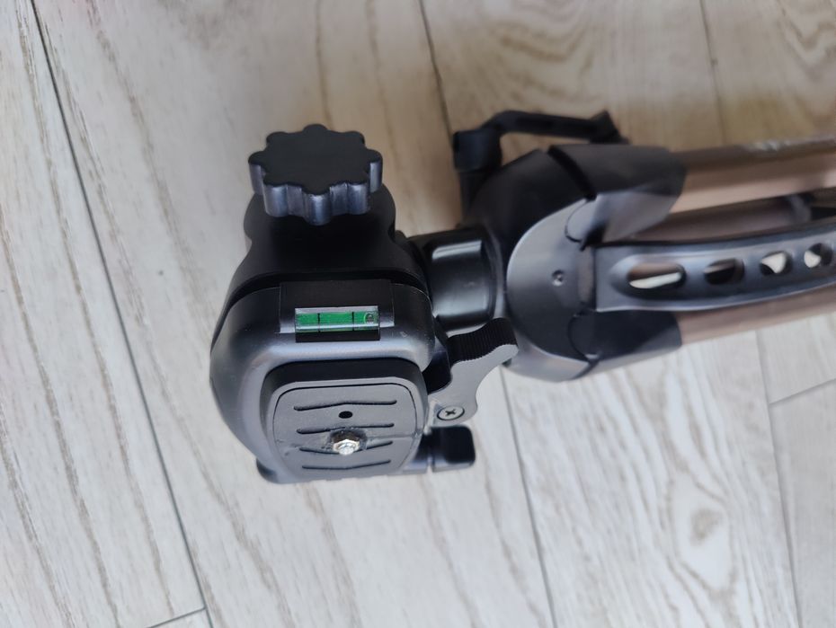 Trepied foto-video WT-3750