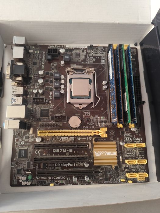 Placa de baza asus+ inter i5 4gen și 16 GB RAM