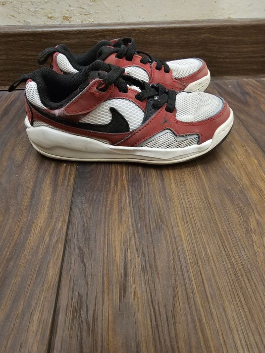 Детски баскетболни маратонки Nike Jordan ,  APG