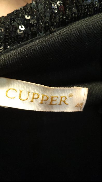 Rochie neagra din paiete