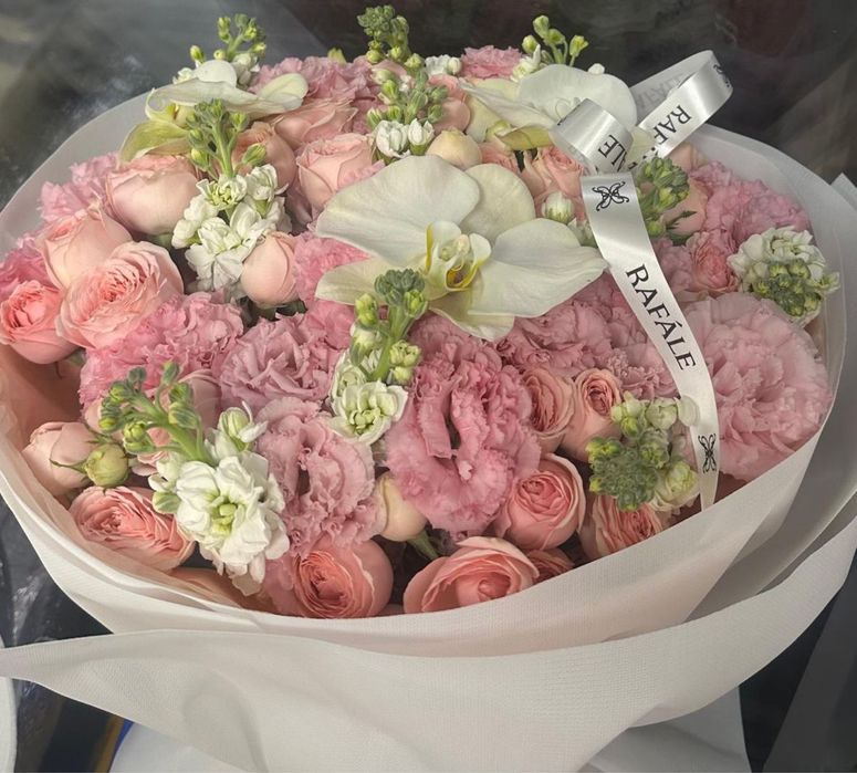 Продам красивый свежий букет