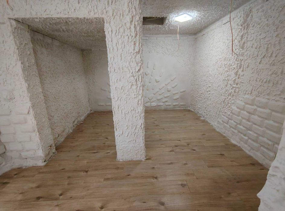 Дава се под наем  в Варна, Център -  кв.м за 765 € - Снимка #5