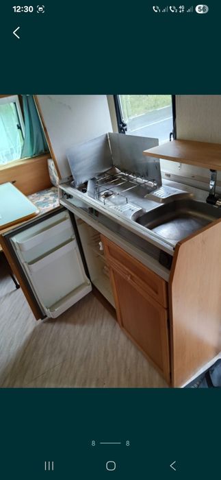 Rulota Adria din 1997 la 4000euro