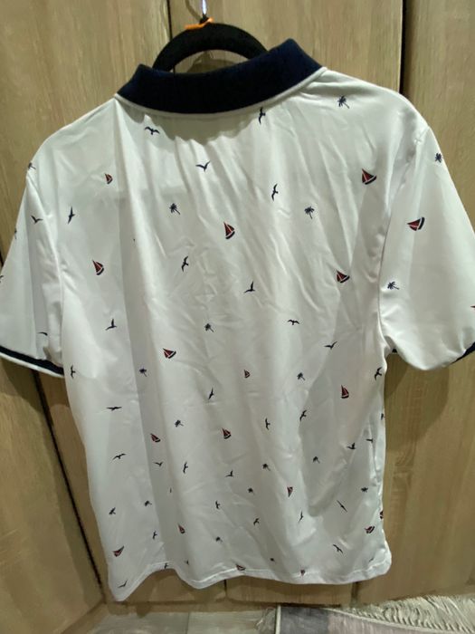 НОВА мъжка тениска с яка