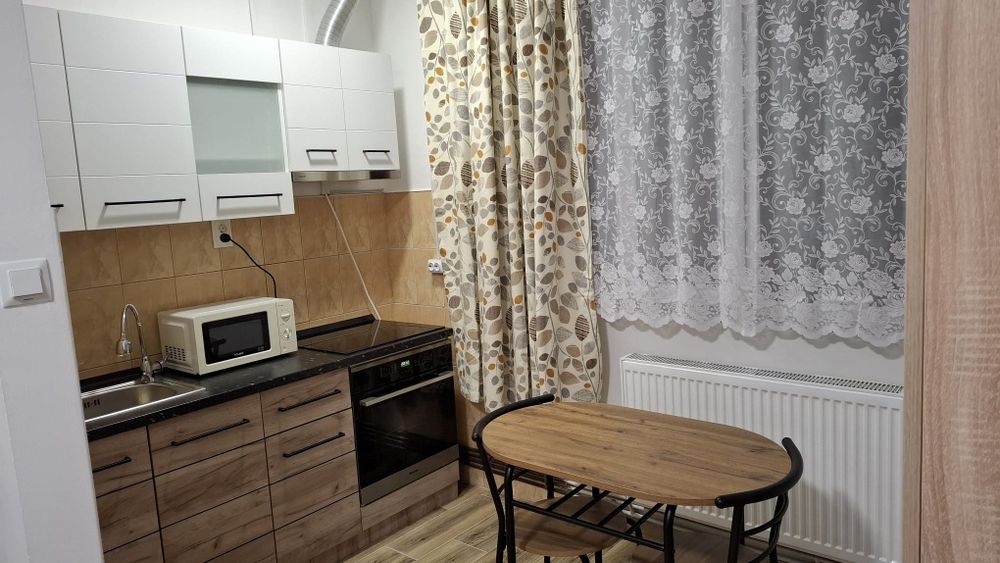 Garsoniera pe Someșului vizavi de Gara.