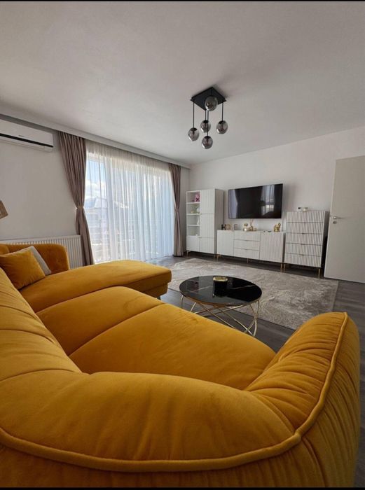 vand apartament lux zona buna