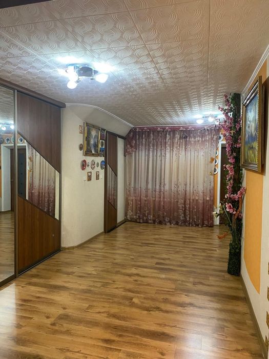 Дом 2-х этажный .