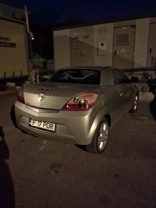 Opel tigra 2007