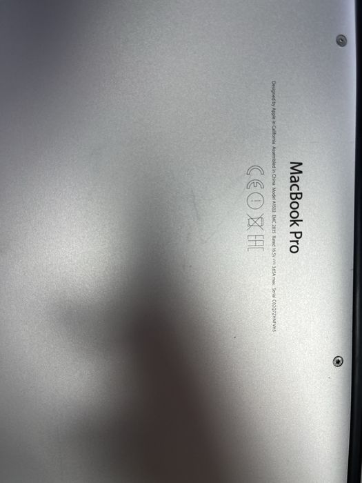 Продаю MacBook Pro A1502