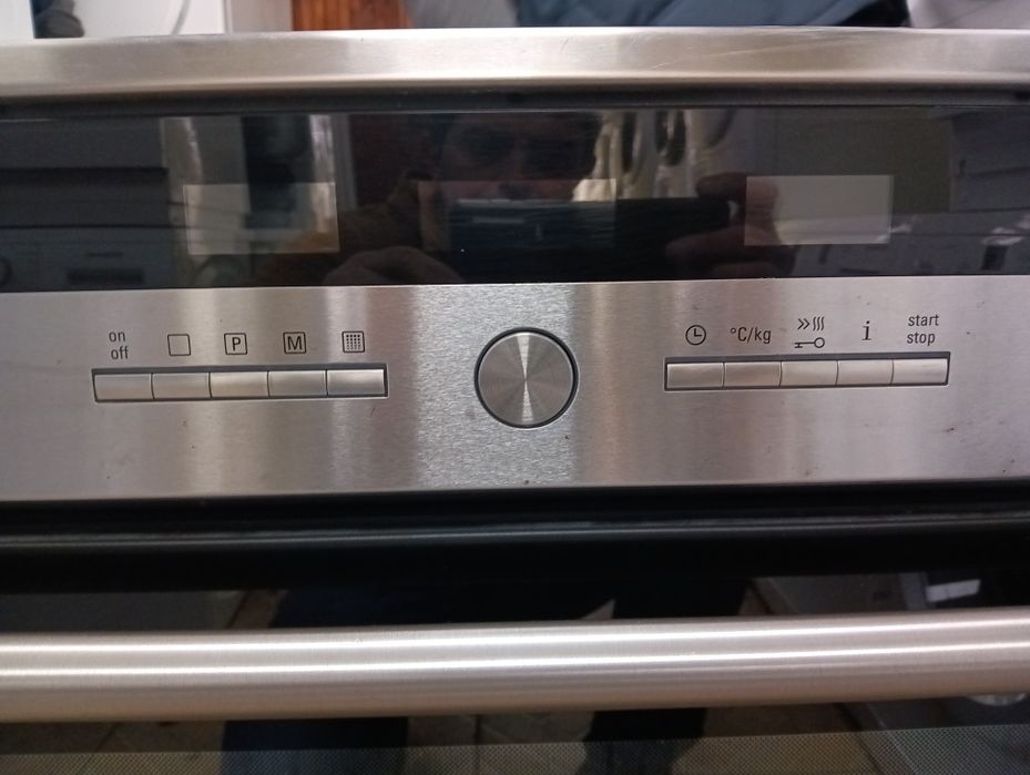 Иноксова свободно стояща печка с индукционни котлони SIEMENS  Гаранция