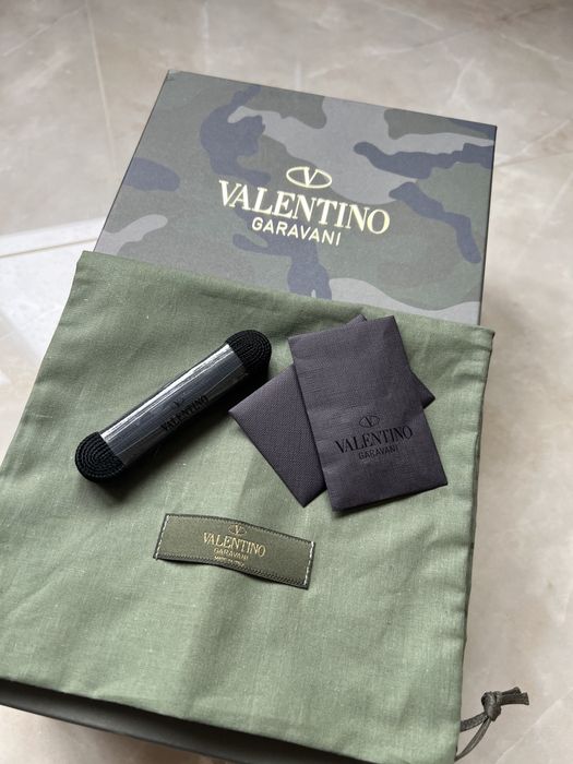 Valentino Garavani Оригинал!  41