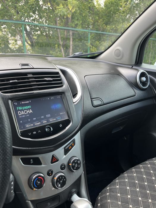 Продам Шевроле Трекер