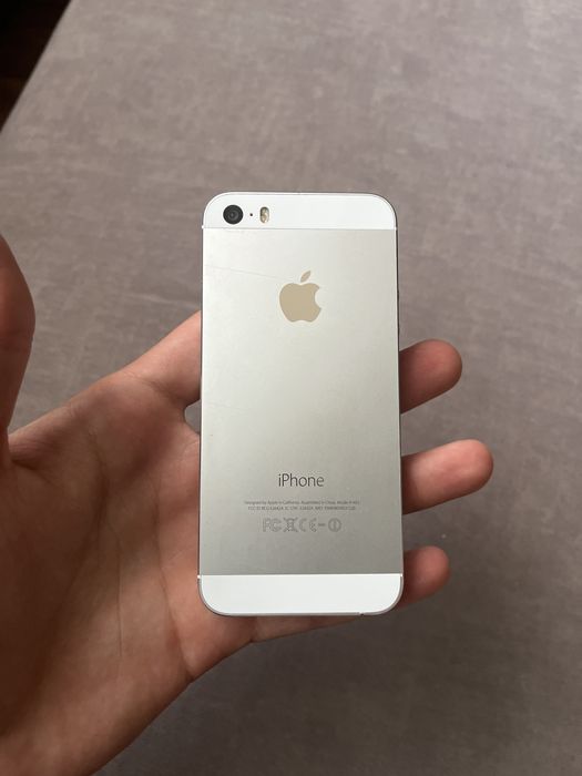 Продам iphone 5с