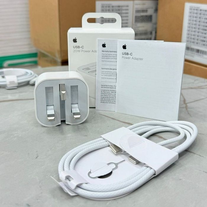 Original iPhone zaryadlagichlari