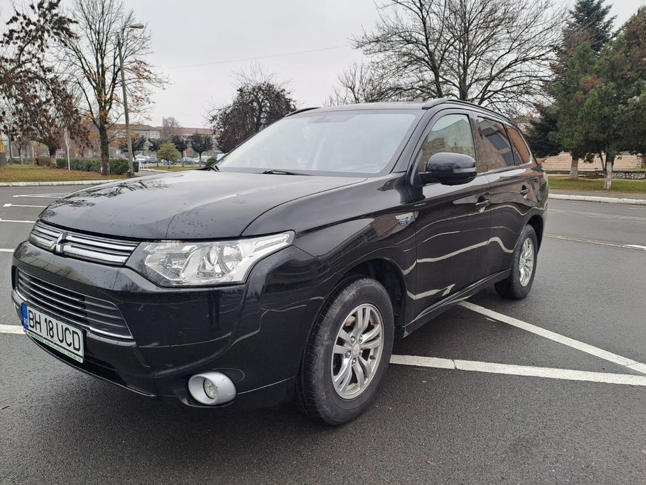 Vand Mitsubishi Outlander 4x4
