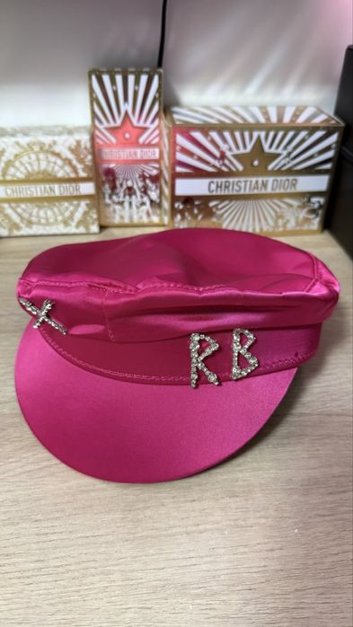 Дамаки шапки Prada Celine BB RB