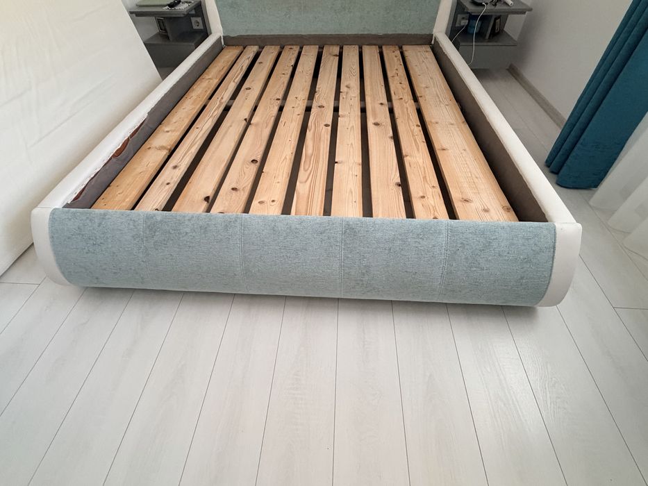 Pat cu somiera lemn