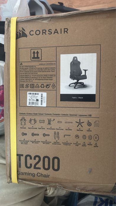 Игровое кресло Corsair TC200