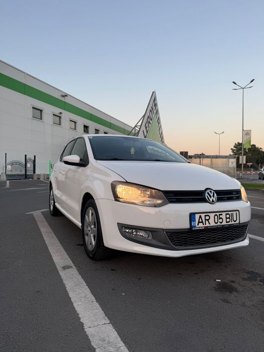VOLKSWAGEN Polo 2010 — imagine 2