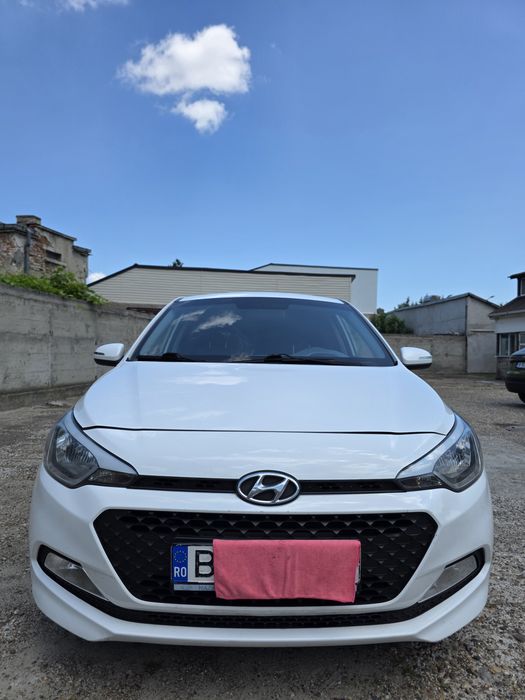 Vând Hyundai I20 1.2 84CP Comfort