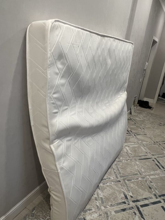 Матрас почти Новый