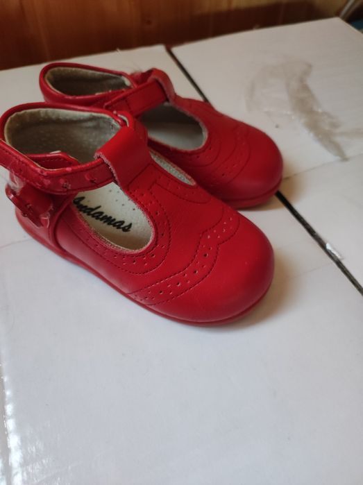 Pantofi piele marimea 20