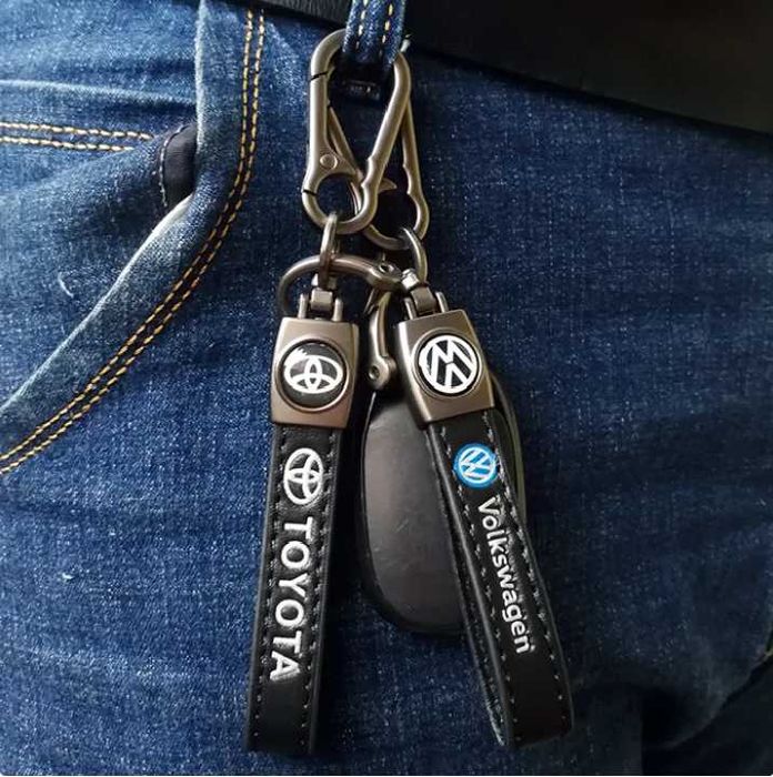 Кожени Авто Ключодържатели Ауди Мерцедес BMW Тойота Шкода Фолксваген