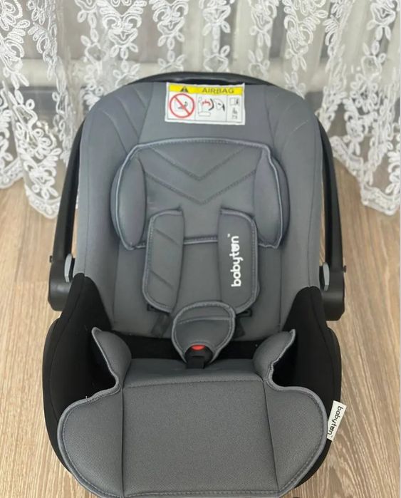 Продам  детское кресло в авто